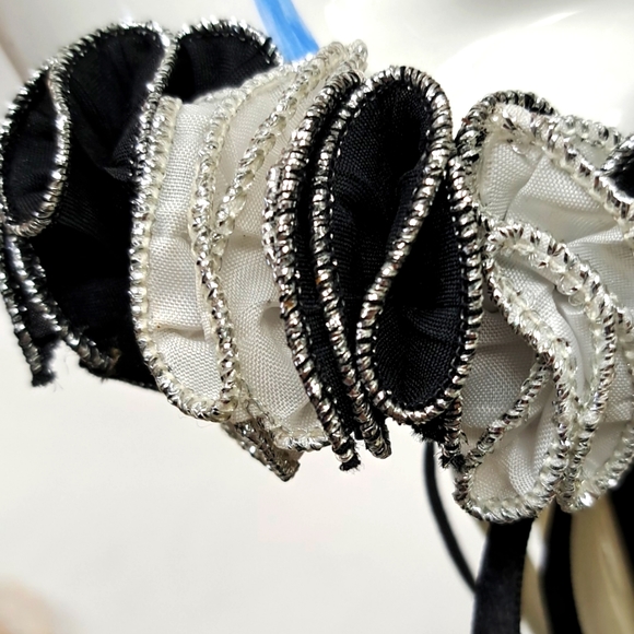 Vintage 1980’s handpainted harlequin ceramic mask wall hanging - Picture 3 of 6